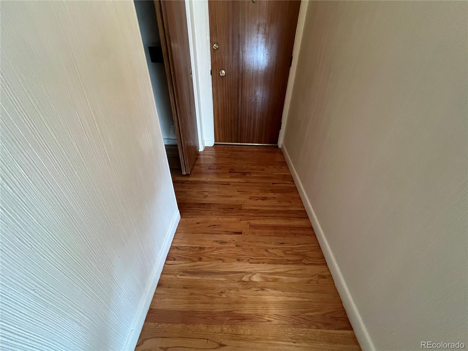 MLS Image #13 for 1159 e madison street,colorado springs, Colorado