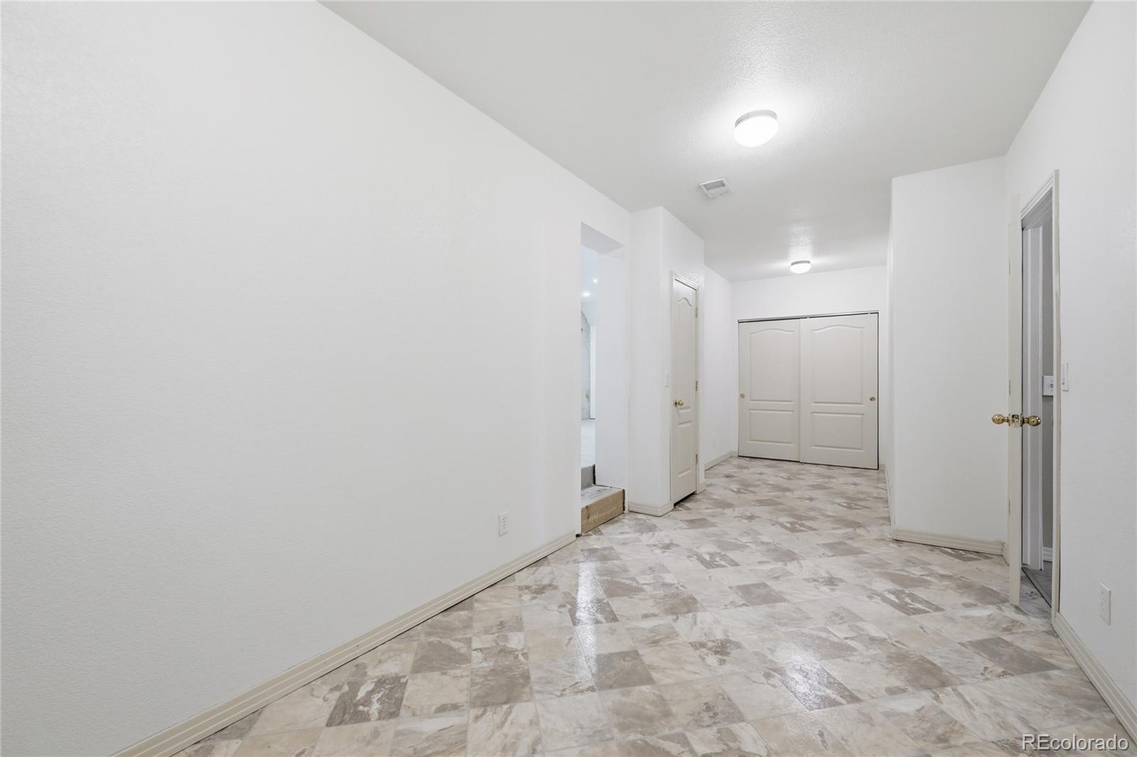 MLS Image #31 for 8406 s parfet court,littleton, Colorado