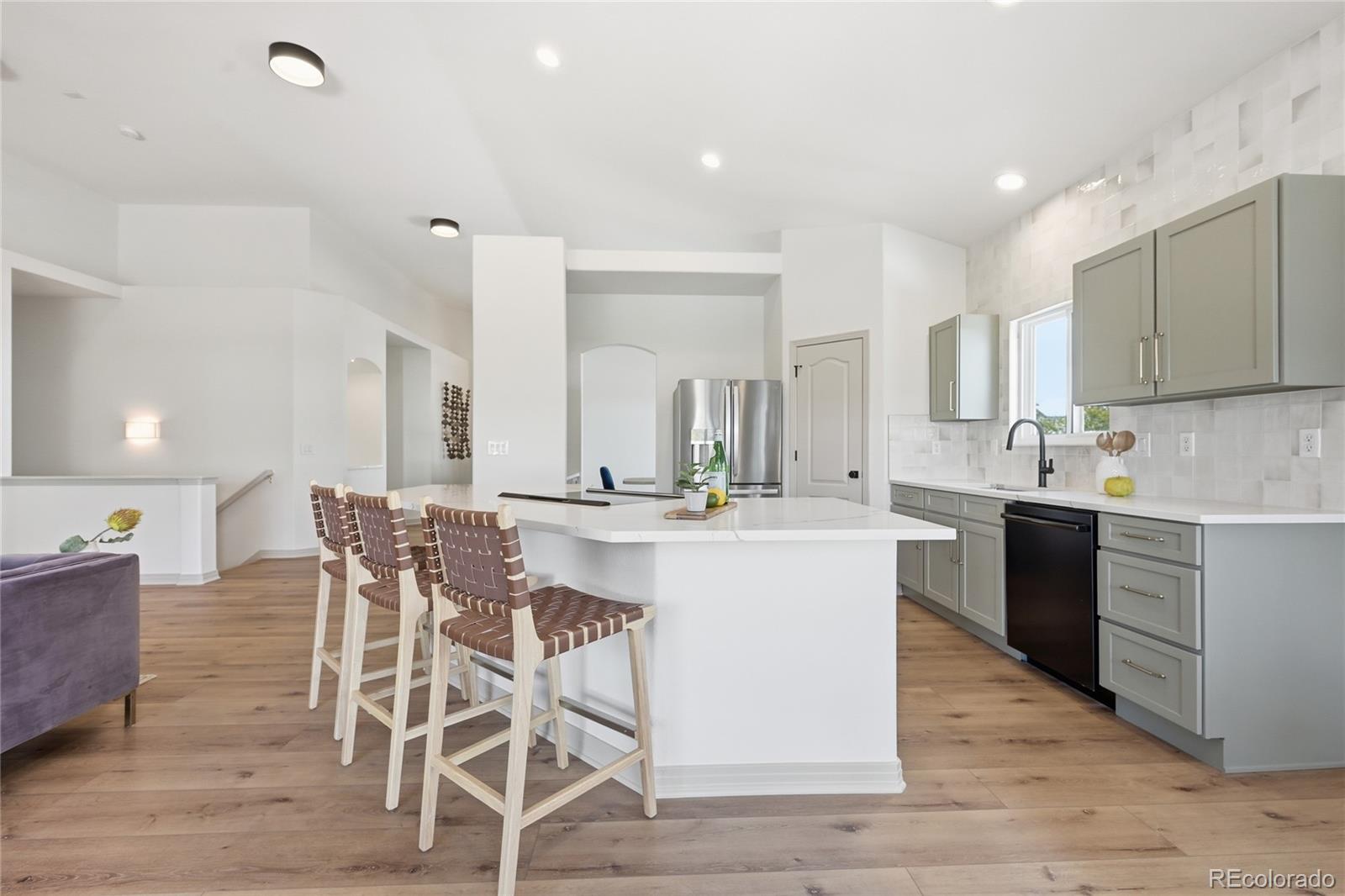 MLS Image #6 for 8406 s parfet court,littleton, Colorado