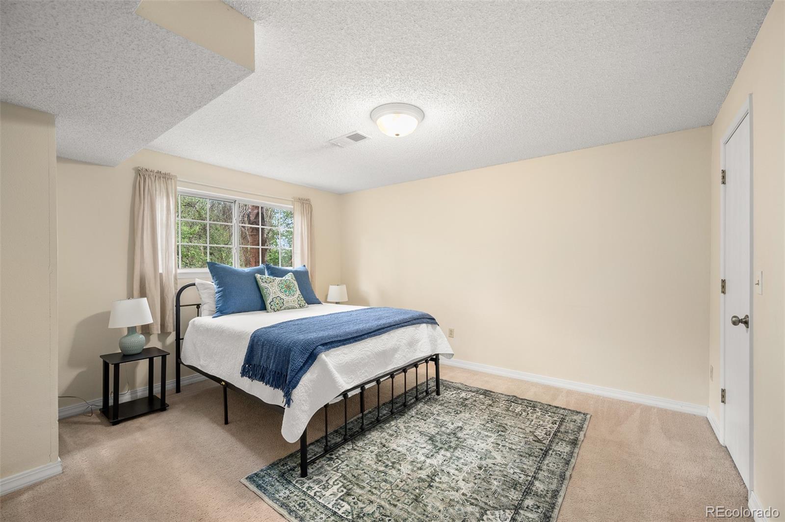 MLS Image #12 for 1470 s quebec way,denver, Colorado