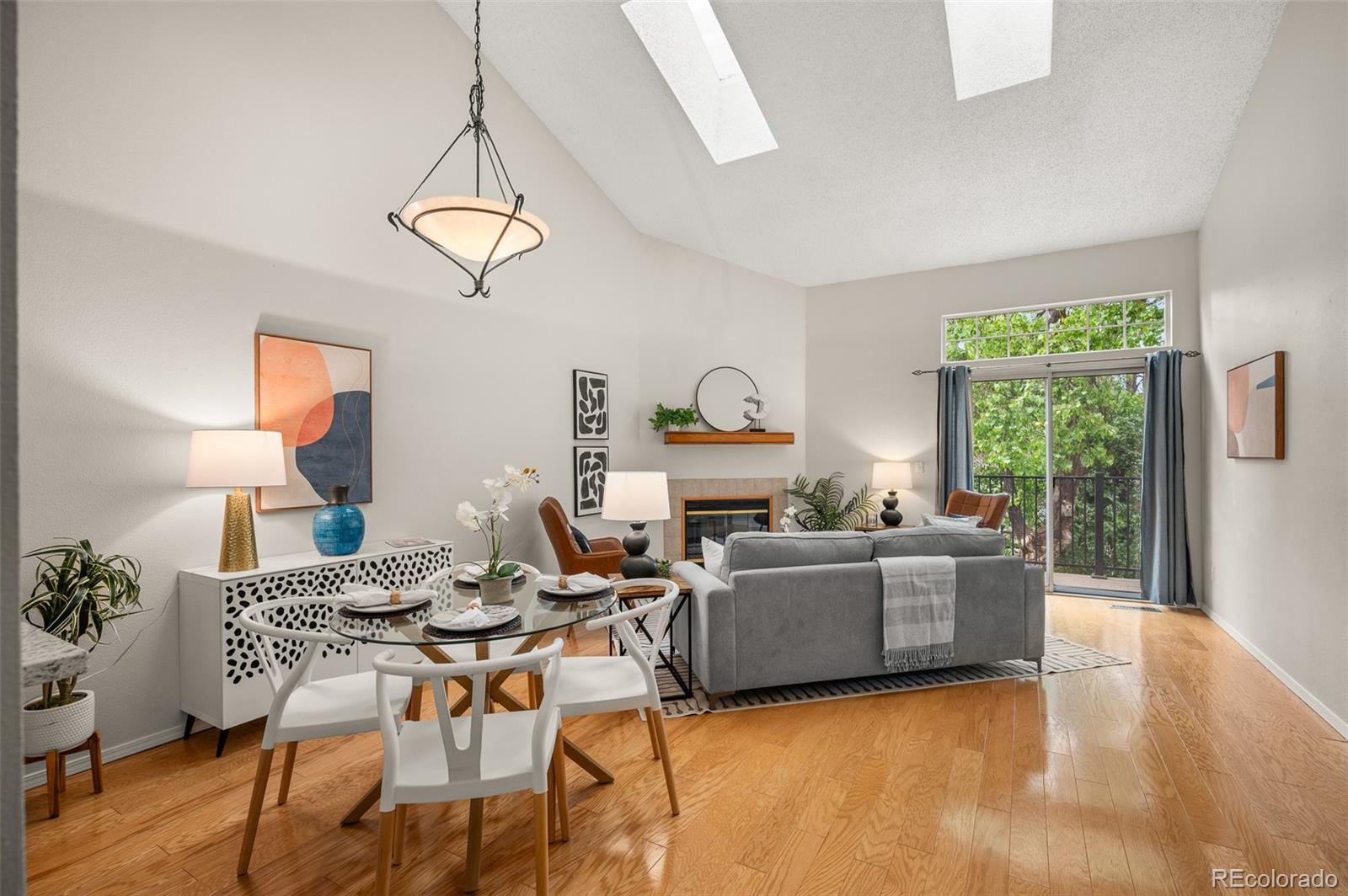 MLS Image #3 for 1470 s quebec way,denver, Colorado