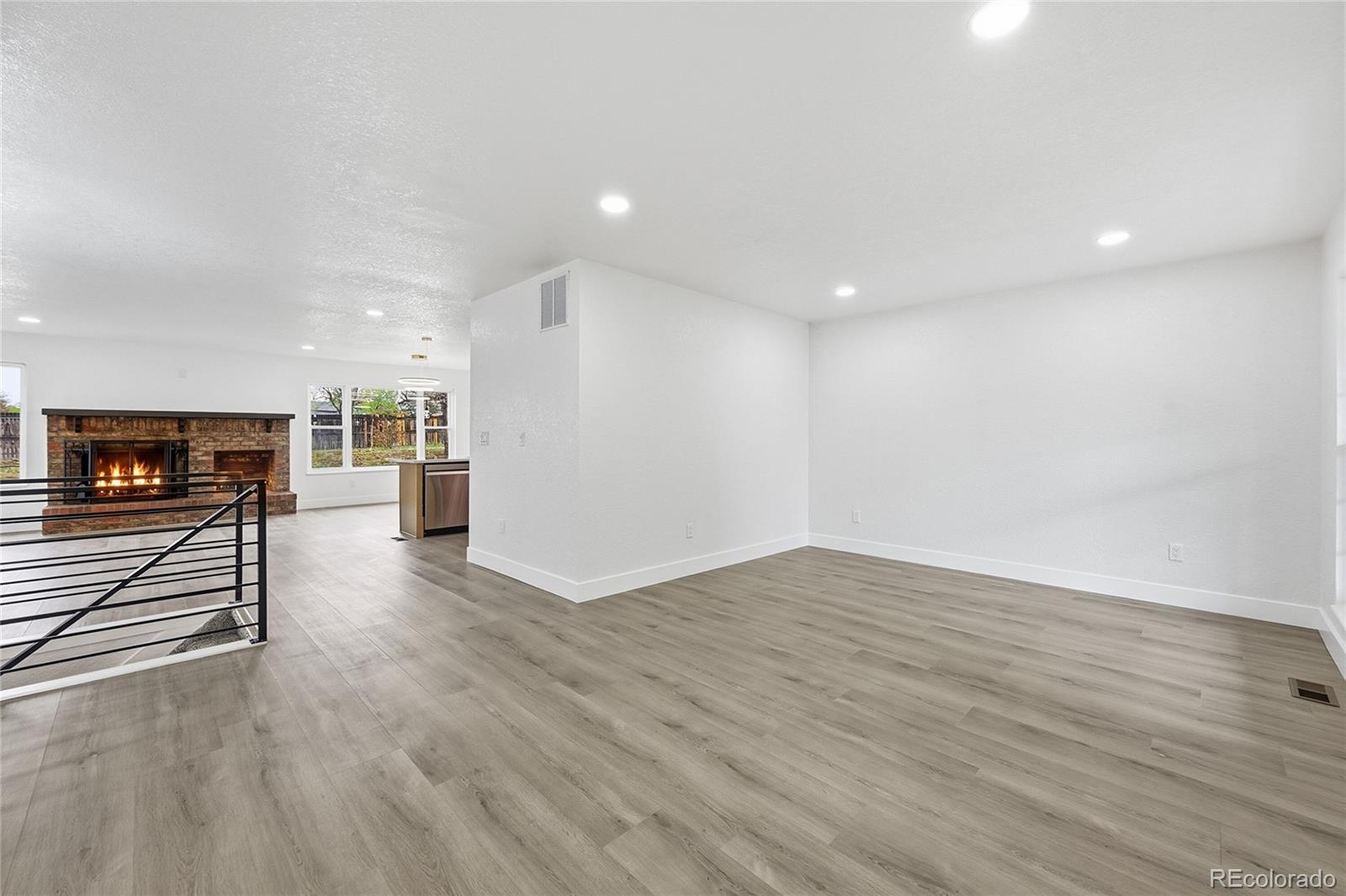 MLS Image #3 for 1458 s zeno way,aurora, Colorado