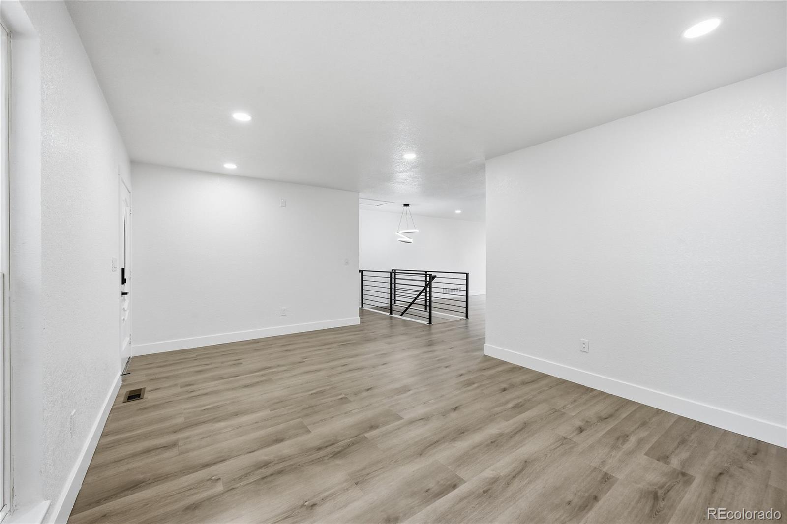 MLS Image #5 for 1458 s zeno way,aurora, Colorado
