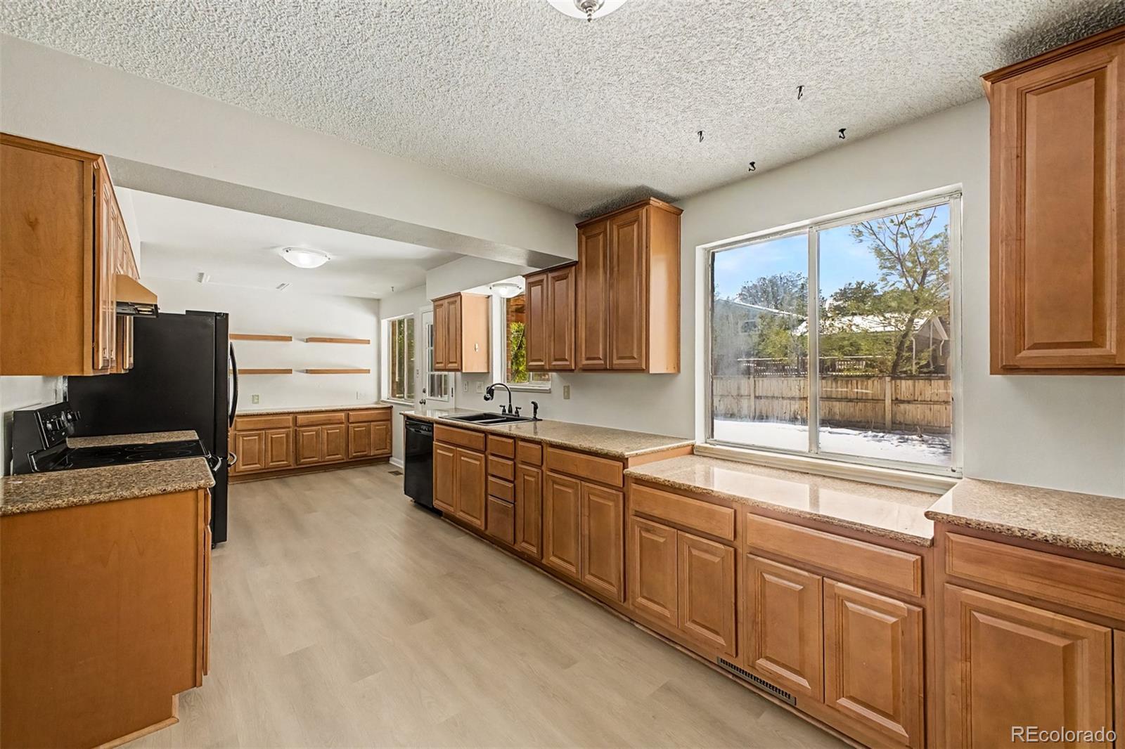 MLS Image #10 for 1509 s vivian street,longmont, Colorado