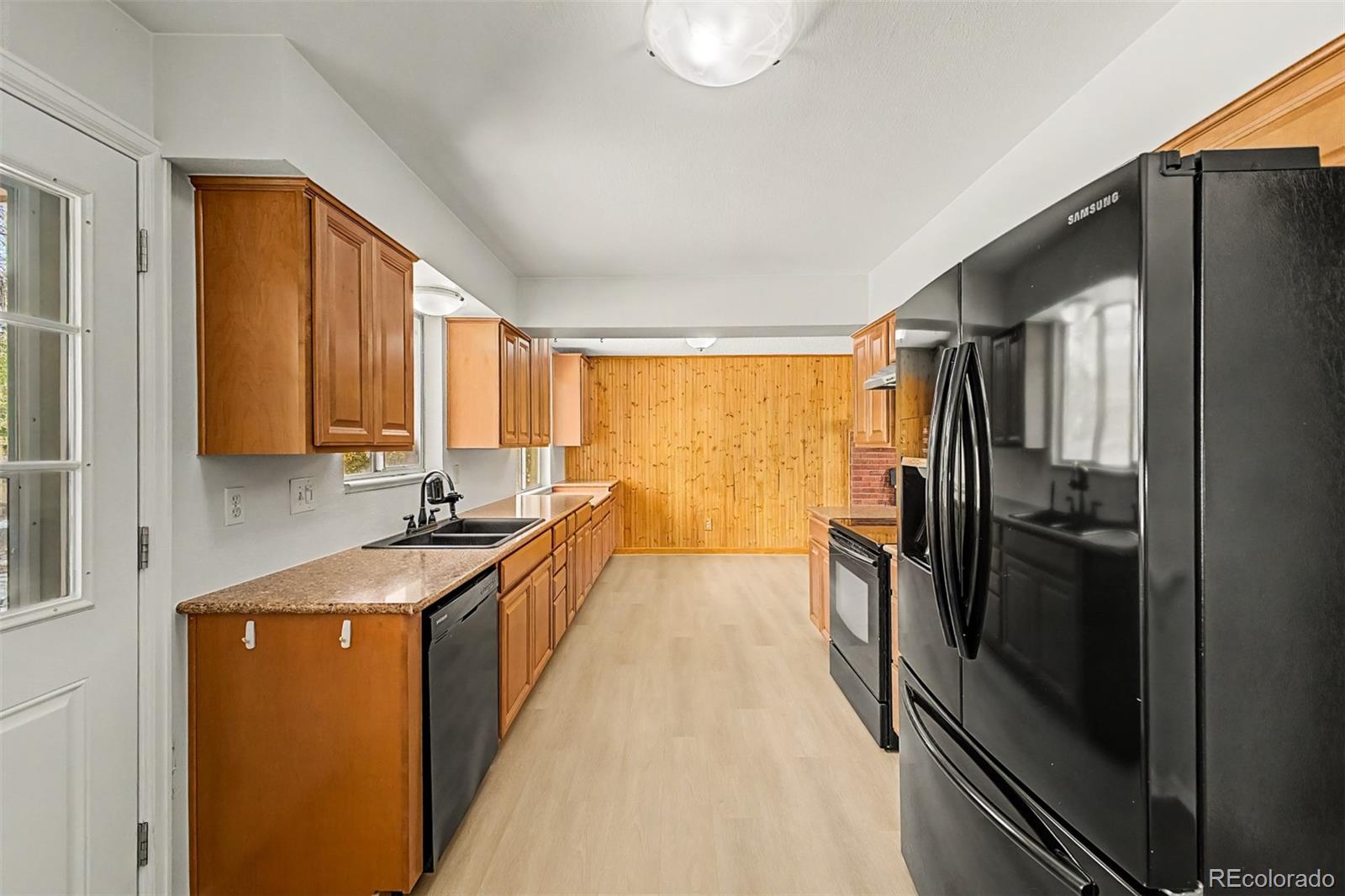 MLS Image #11 for 1509 s vivian street,longmont, Colorado