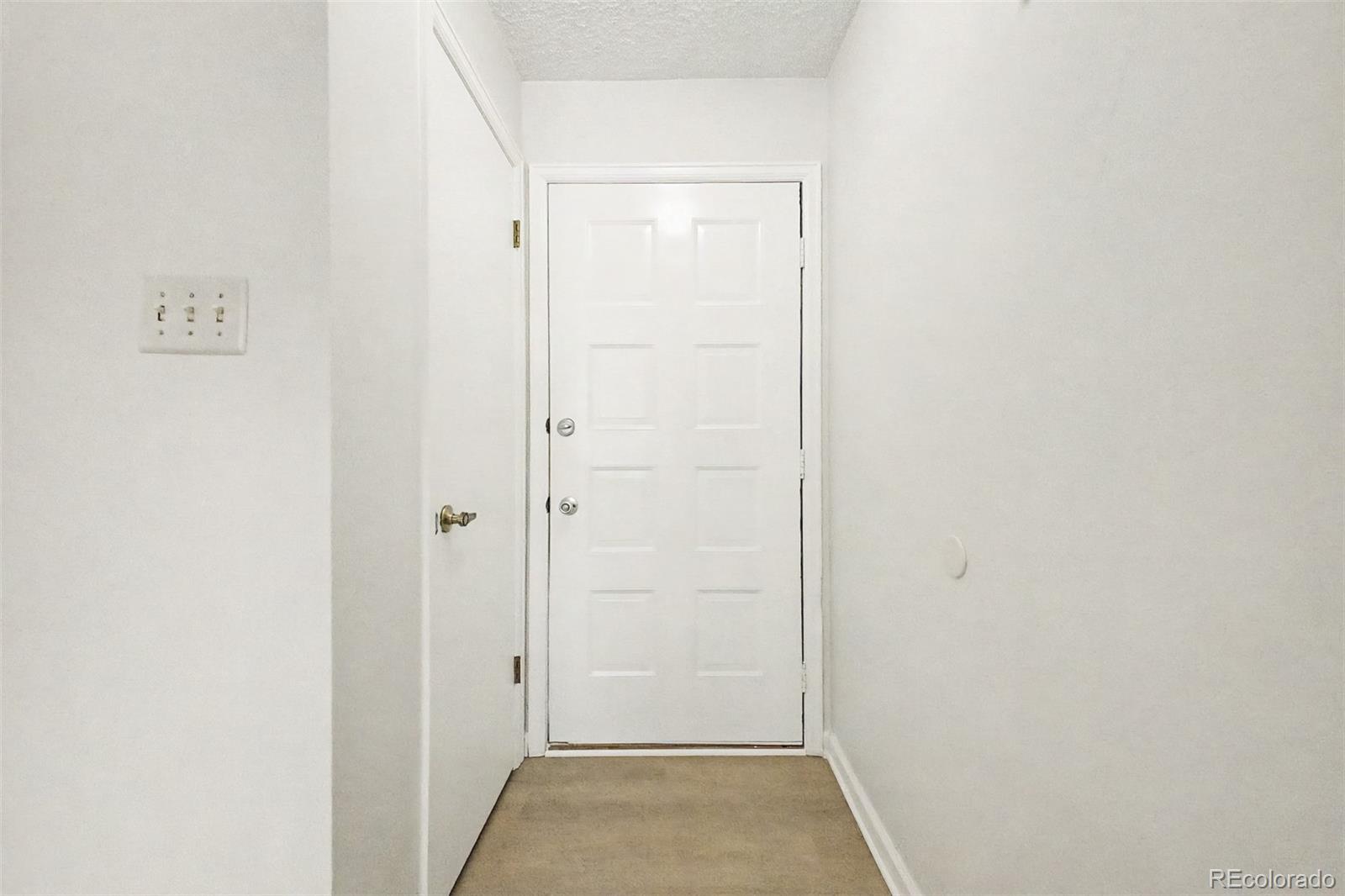 MLS Image #6 for 1509 s vivian street,longmont, Colorado