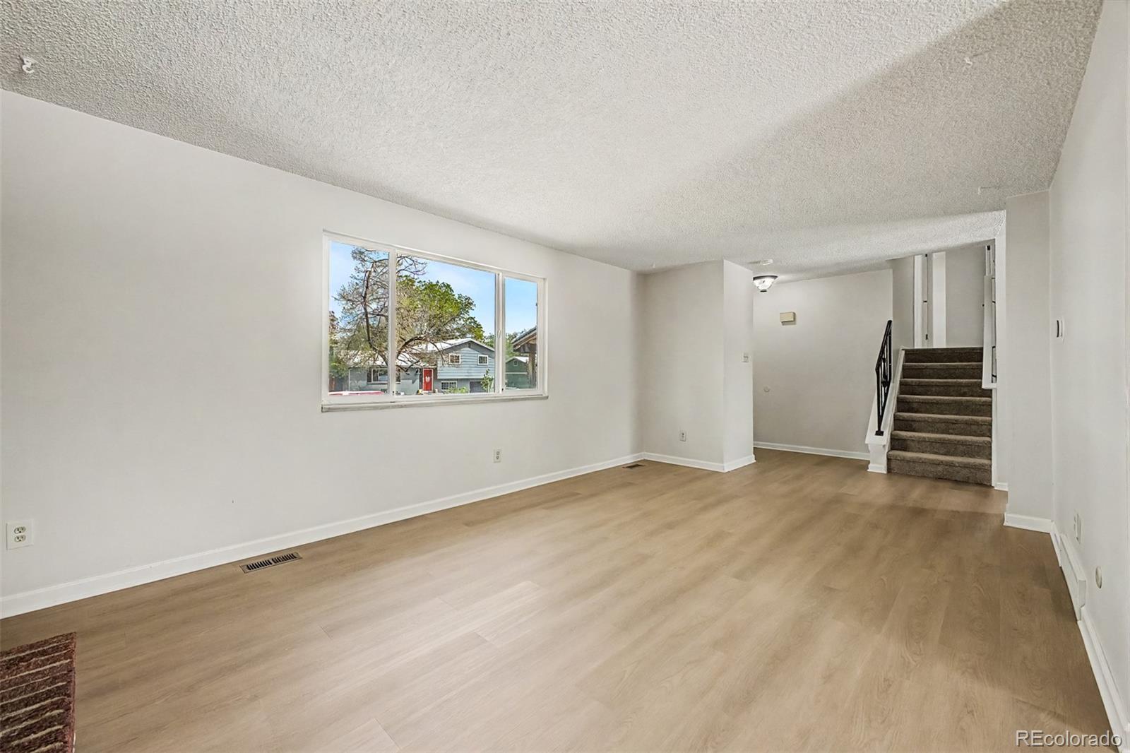 MLS Image #7 for 1509 s vivian street,longmont, Colorado
