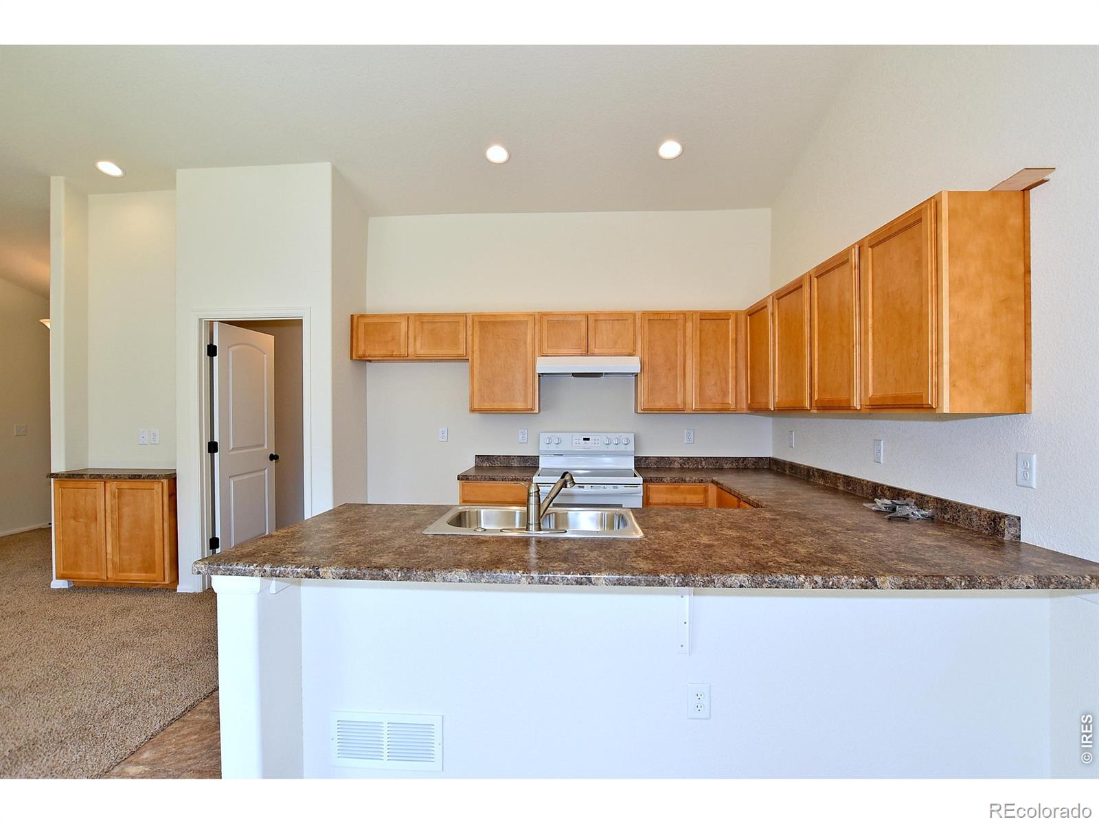 MLS Image #20 for 2398  jasmine lane,johnstown, Colorado
