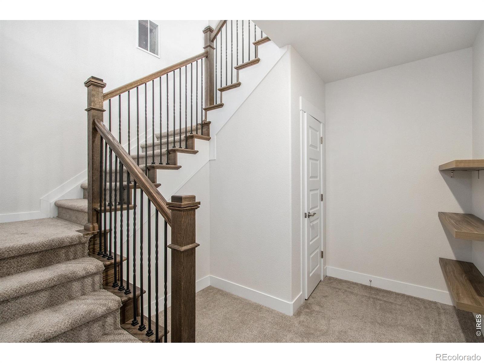 MLS Image #18 for 701  lene lane,berthoud, Colorado
