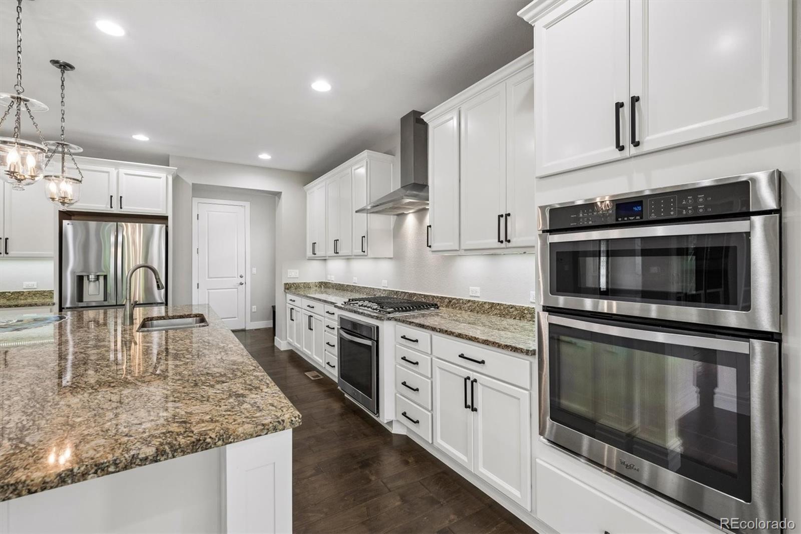 MLS Image #10 for 19742 w 95th place,arvada, Colorado