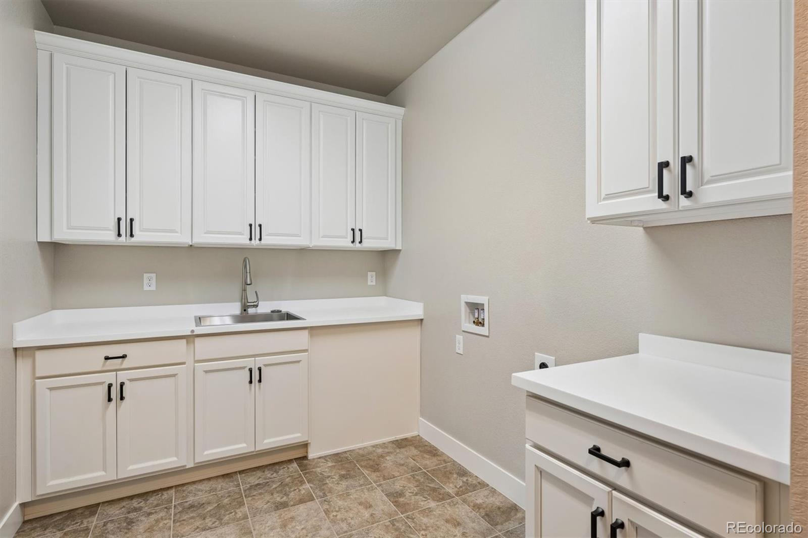 MLS Image #30 for 19742 w 95th place,arvada, Colorado