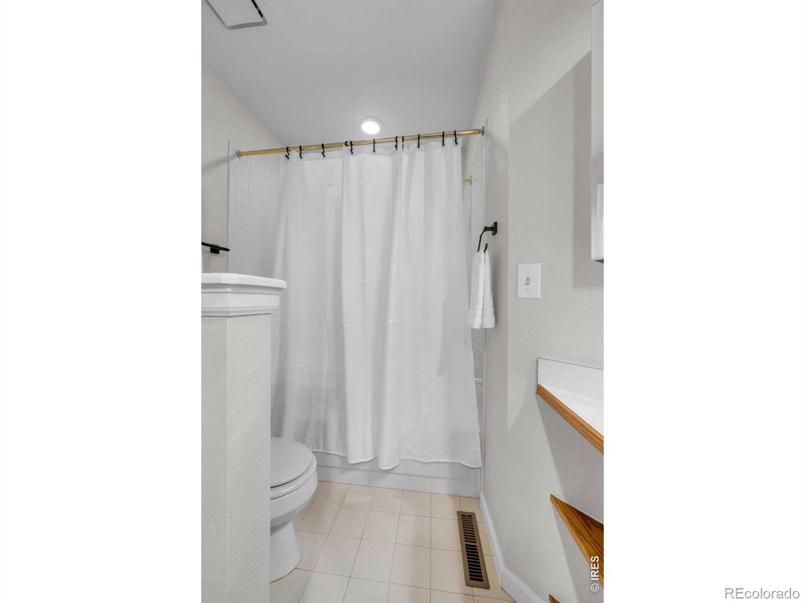 MLS Image #39 for 4521  northfield court,boulder, Colorado