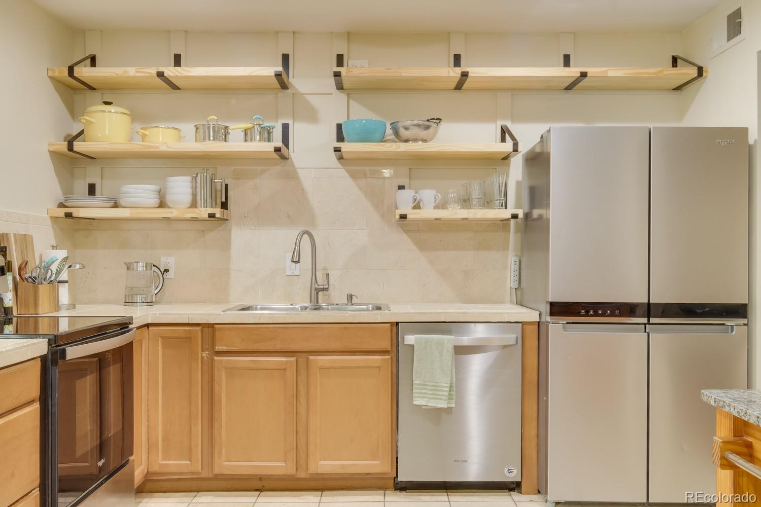 MLS Image #12 for 761  troy street,aurora, Colorado
