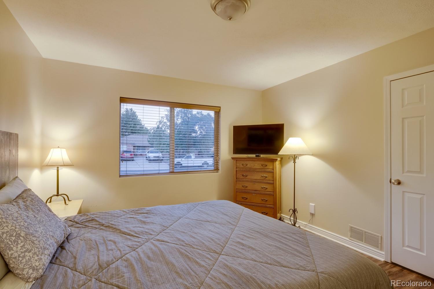 MLS Image #22 for 761  troy street,aurora, Colorado
