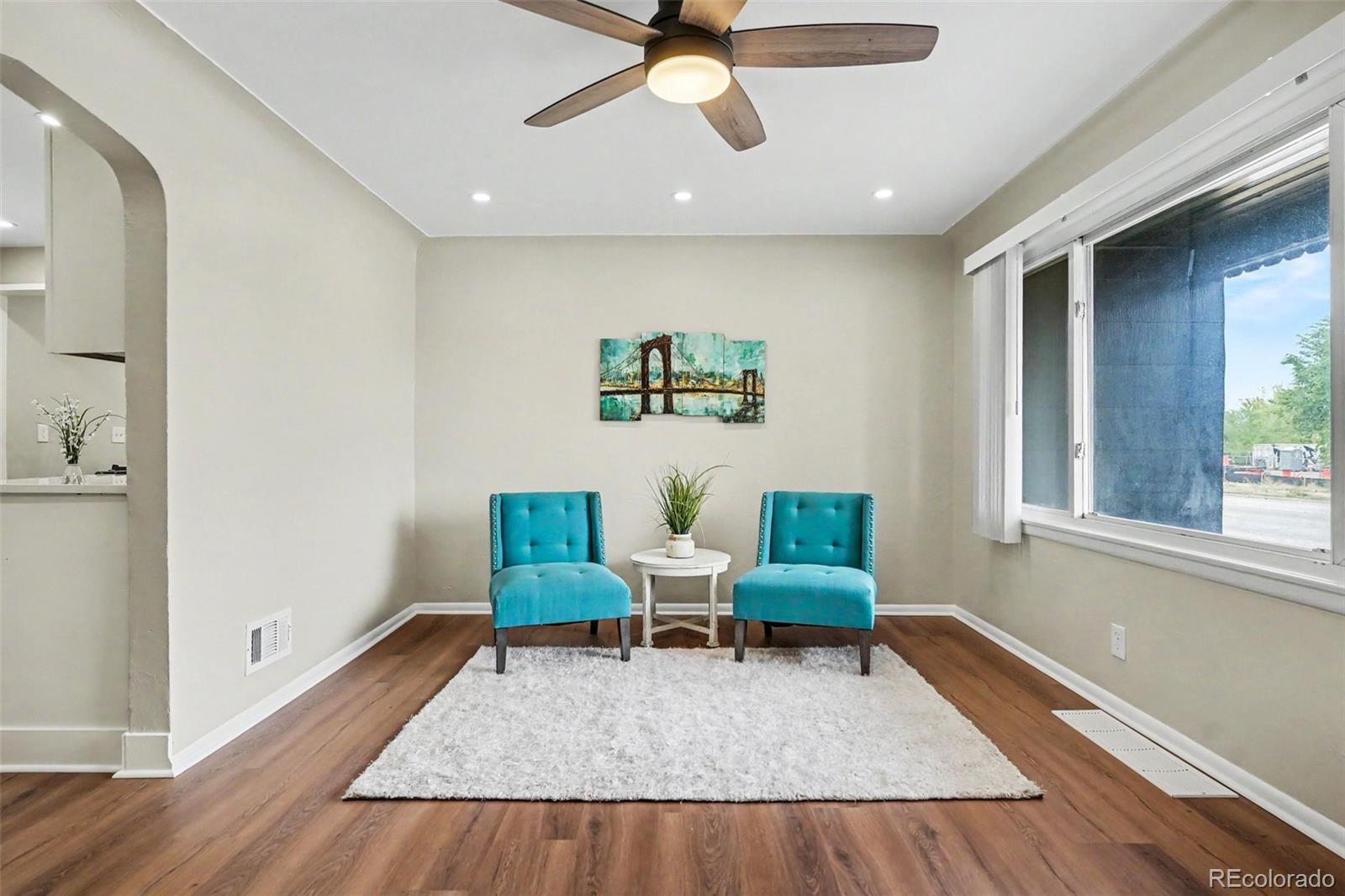 MLS Image #4 for 928  sheridan boulevard,denver, Colorado