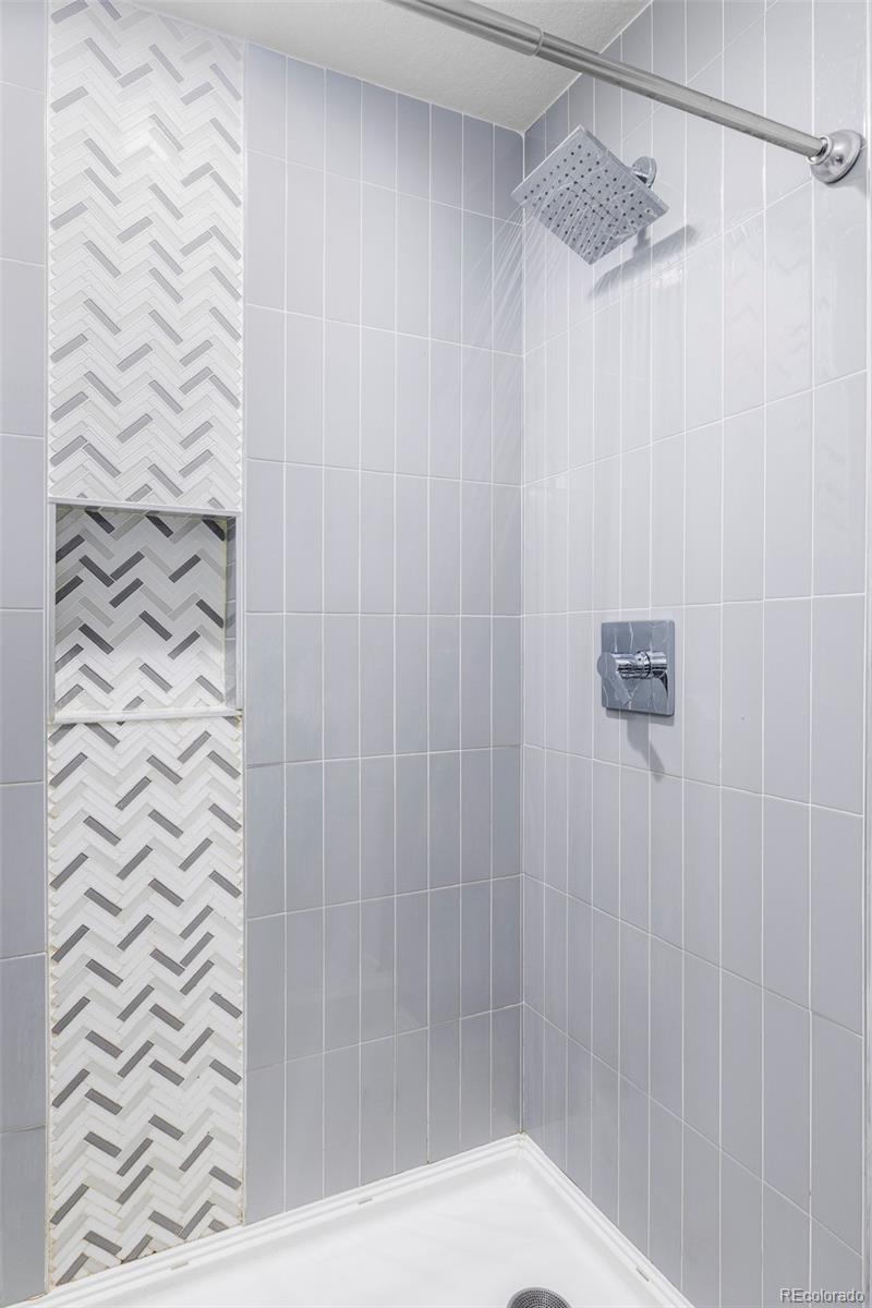 MLS Image #17 for 575 s decatur street,denver, Colorado