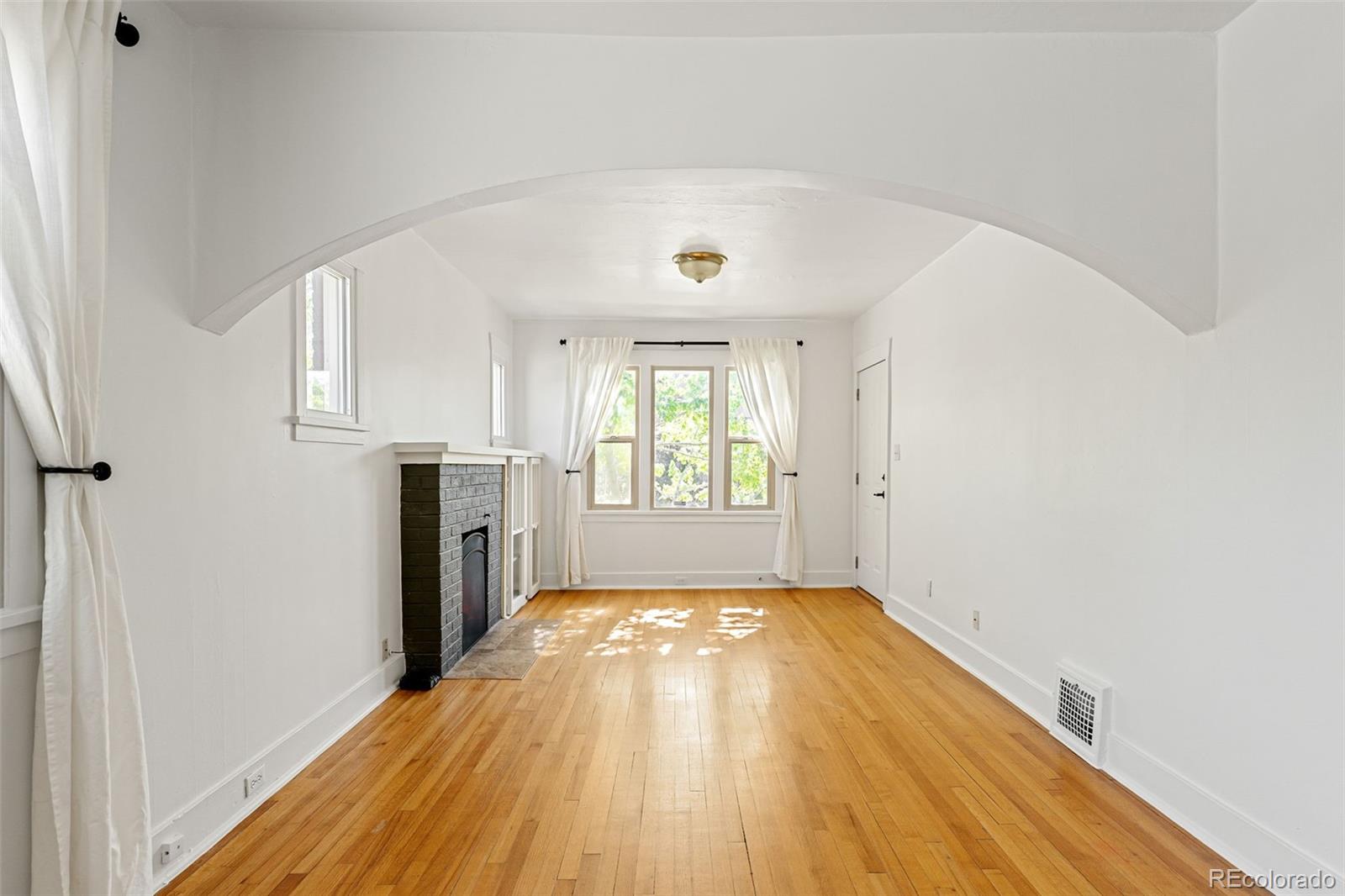 MLS Image #8 for 1283  adams street,denver, Colorado