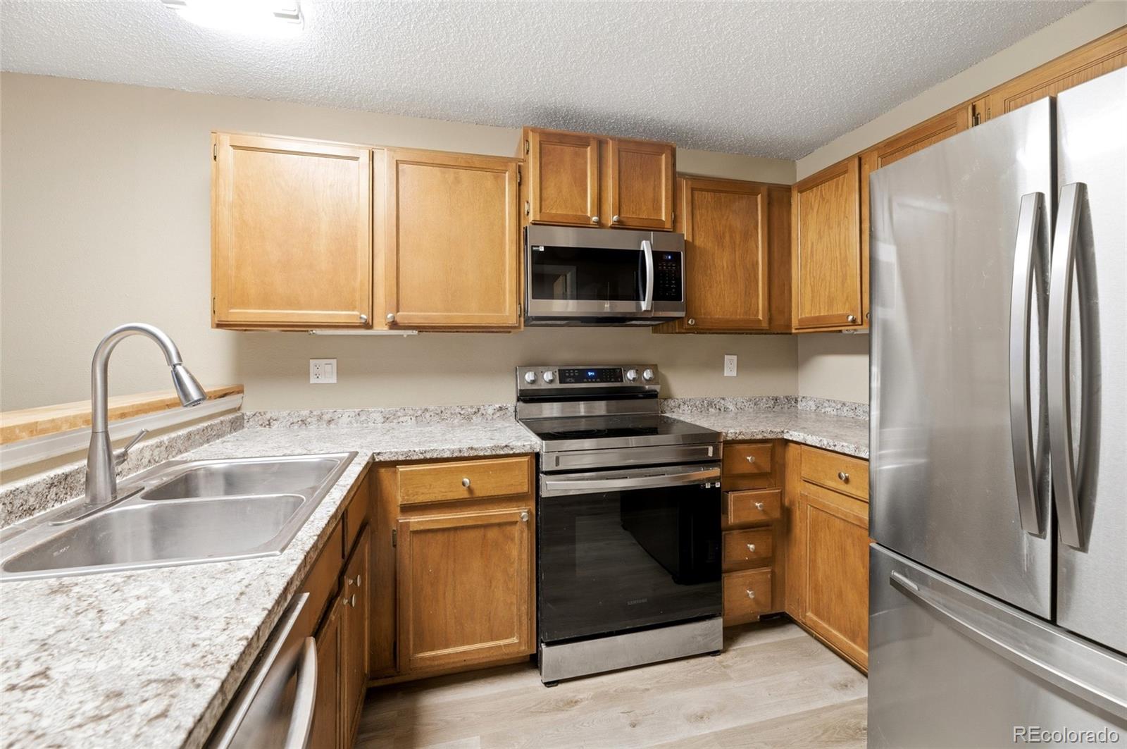 MLS Image #9 for 1100 s waco street f,aurora, Colorado
