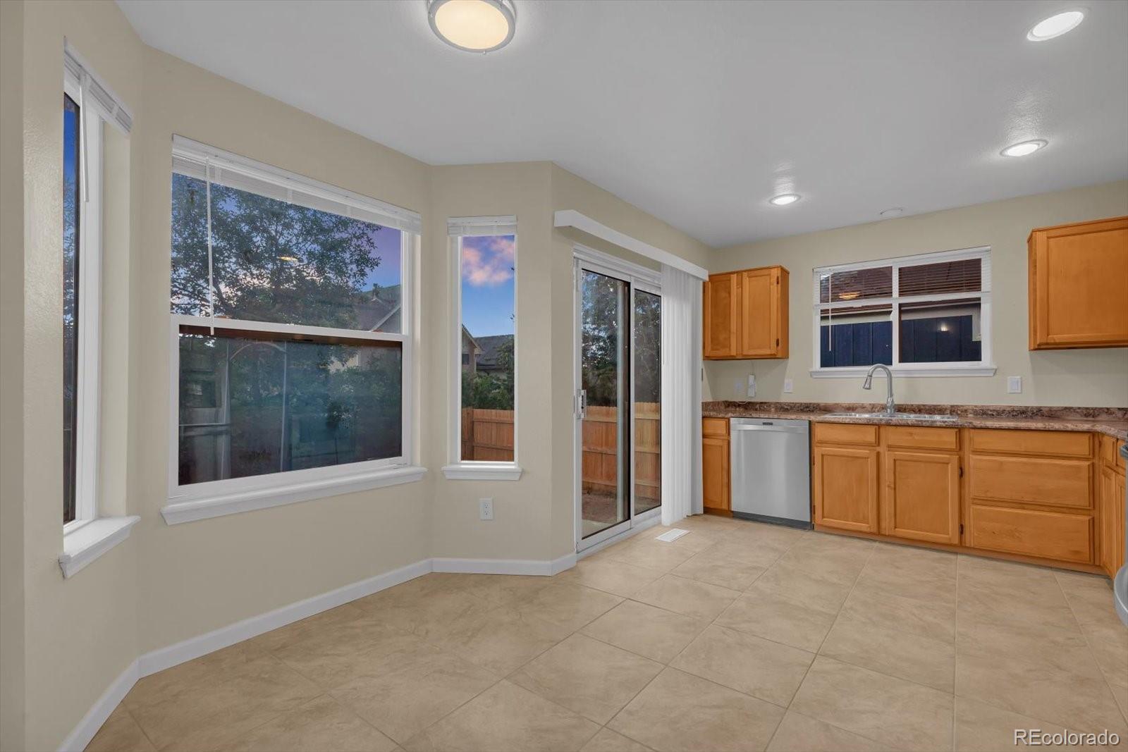 MLS Image #7 for 4765 s zeno street,aurora, Colorado