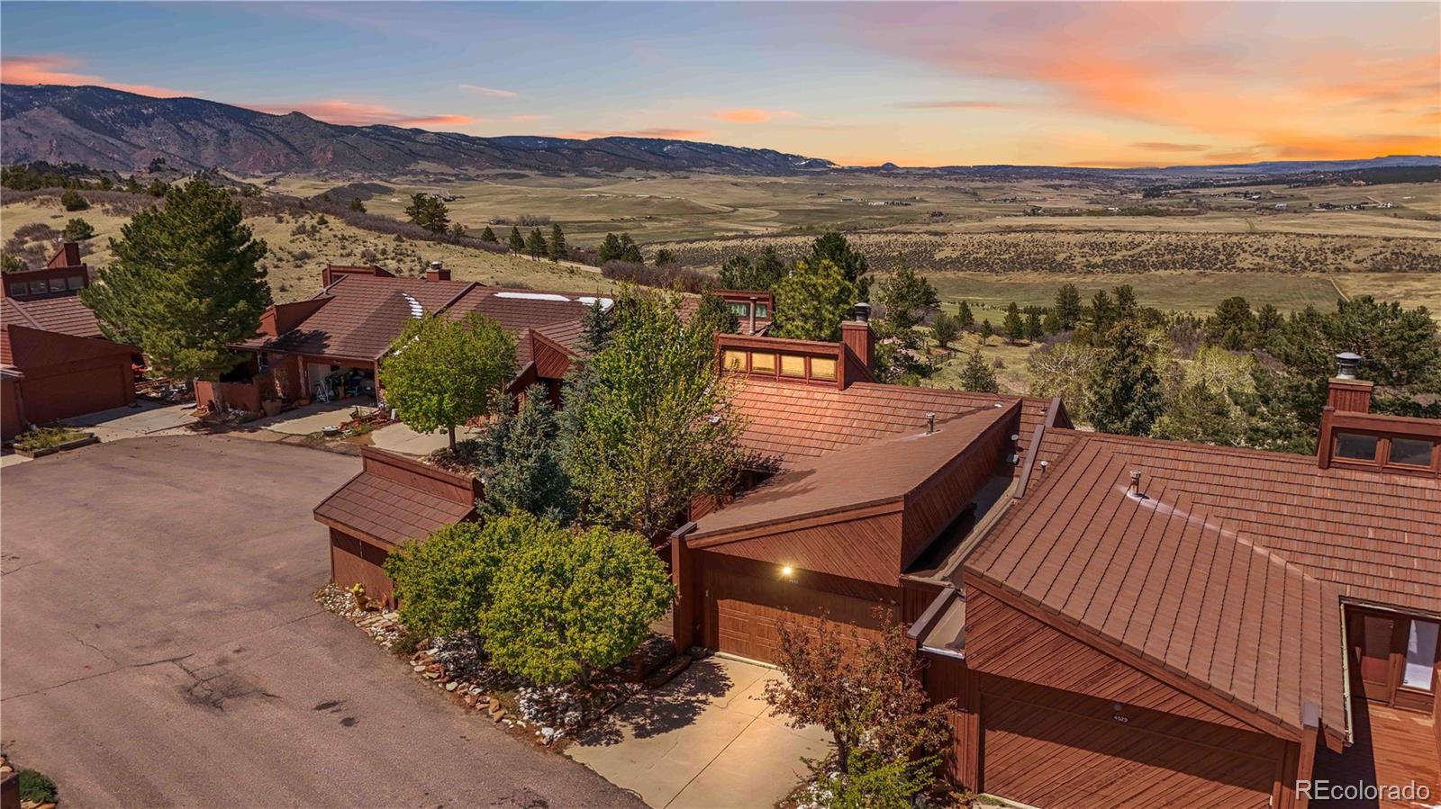 MLS Image #2 for 4535  sentinel rock  ,larkspur, Colorado