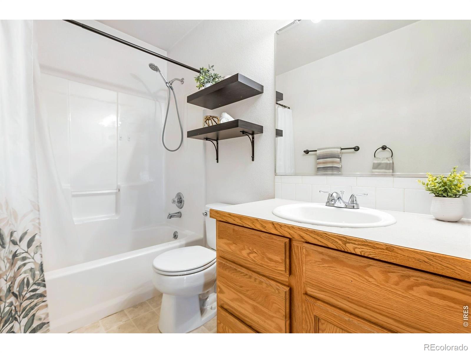 MLS Image #14 for 608 n 30th avenue,greeley, Colorado