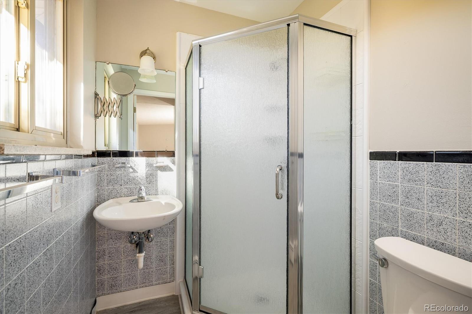 MLS Image #16 for 215  lookout view court,golden, Colorado