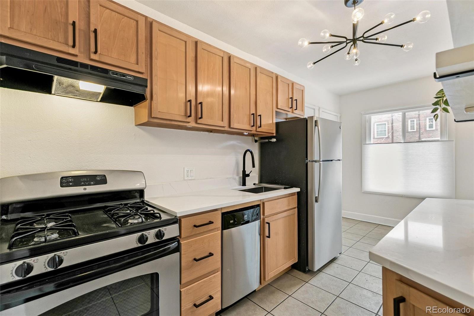 MLS Image #8 for 1416 n downing street,denver, Colorado