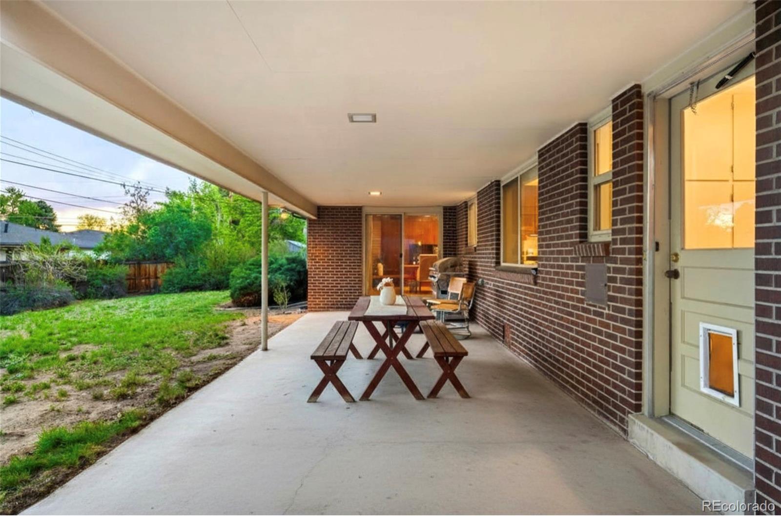 MLS Image #20 for 443 s niagara street,denver, Colorado