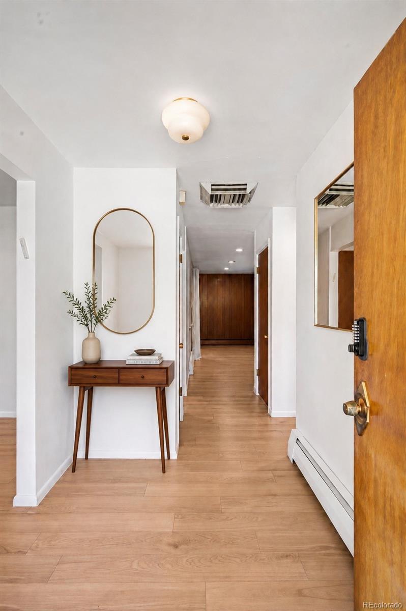 MLS Image #3 for 443 s niagara street,denver, Colorado