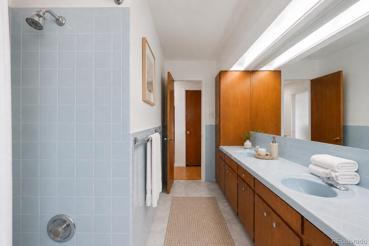 MLS Image #31 for 443 s niagara street,denver, Colorado