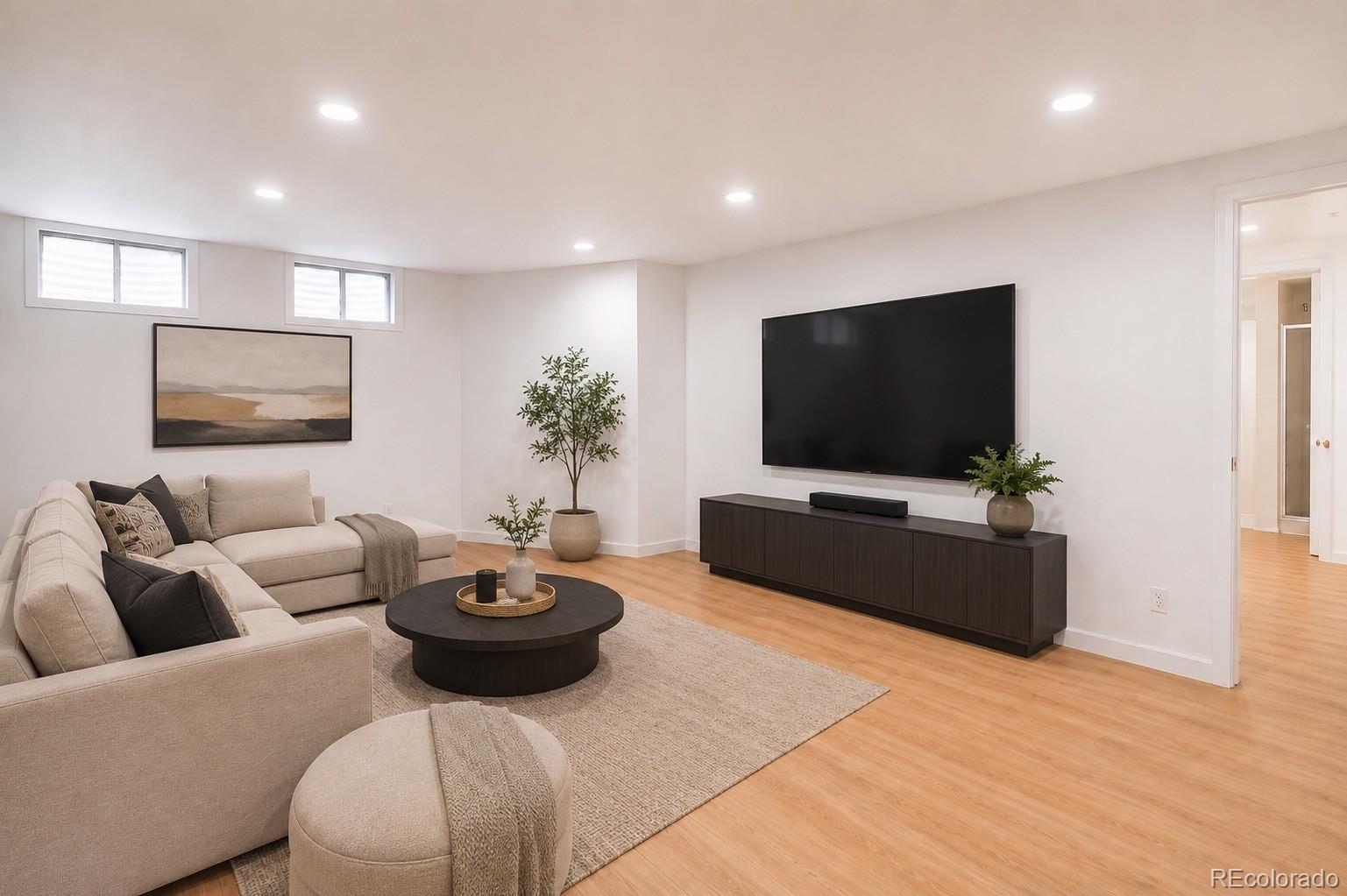 MLS Image #32 for 443 s niagara street,denver, Colorado