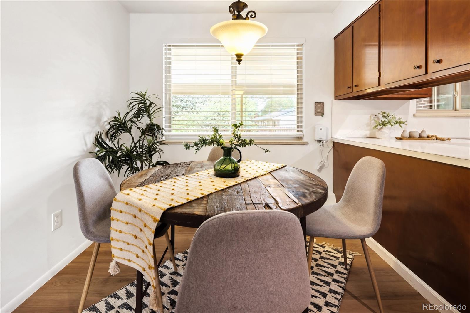 MLS Image #9 for 443 s niagara street,denver, Colorado