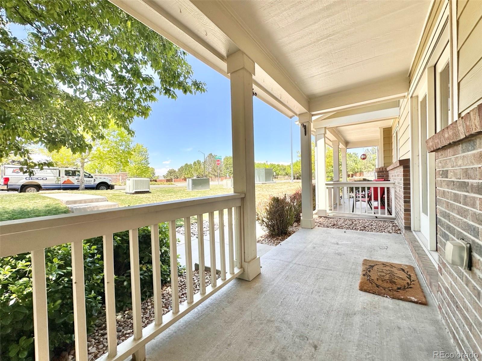 MLS Image #10 for 11833  oak hill way,commerce city, Colorado