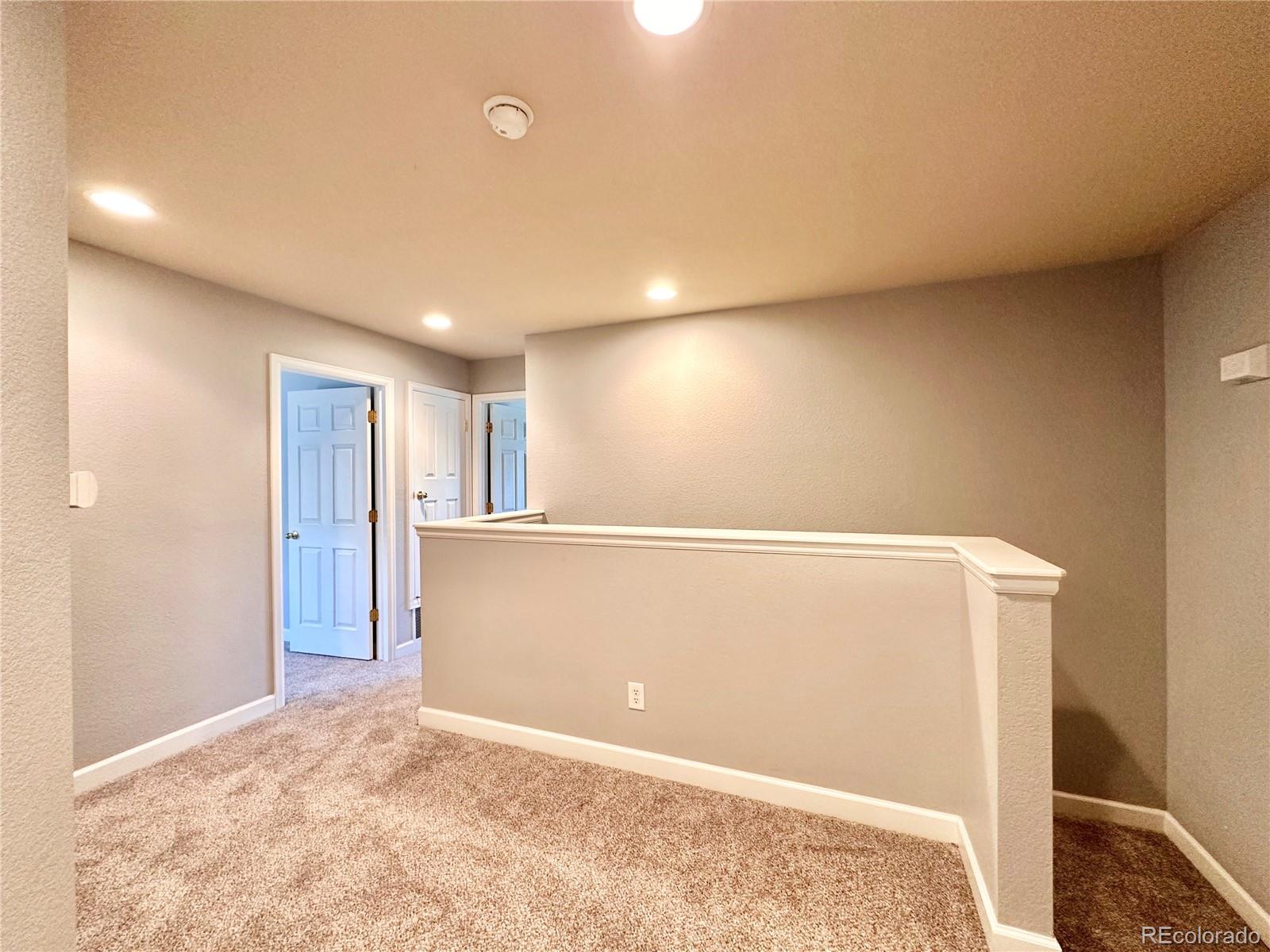MLS Image #11 for 11833  oak hill way,commerce city, Colorado