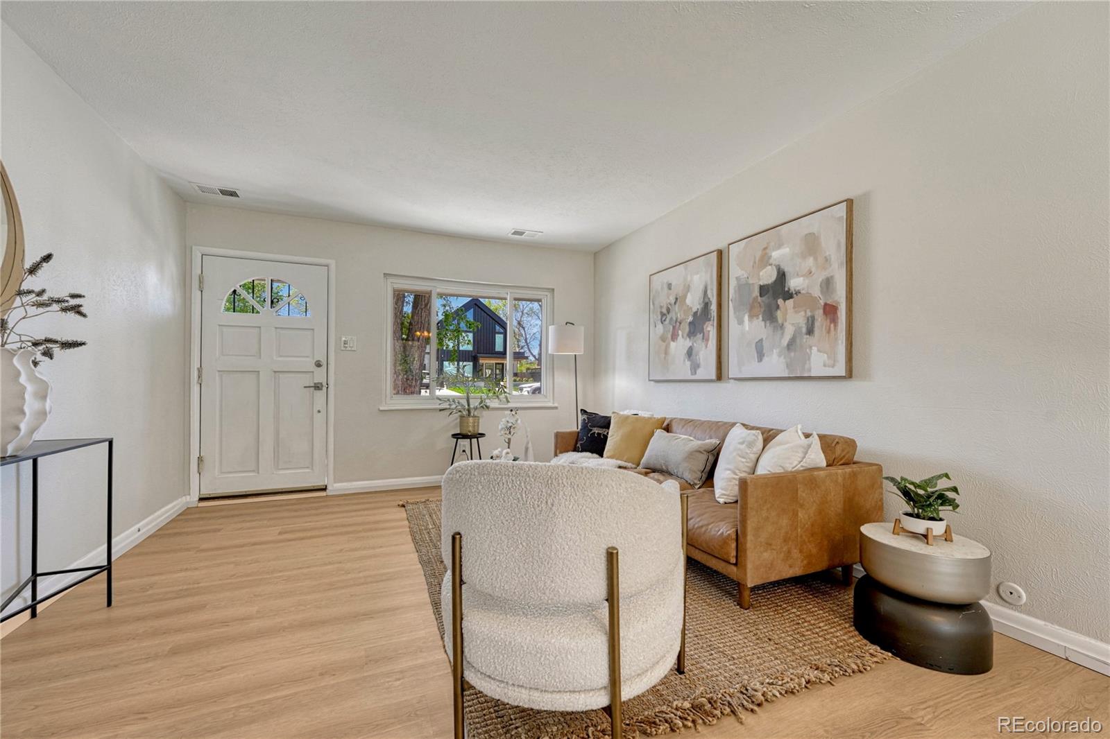 MLS Image #6 for 3084 s dexter way,denver, Colorado