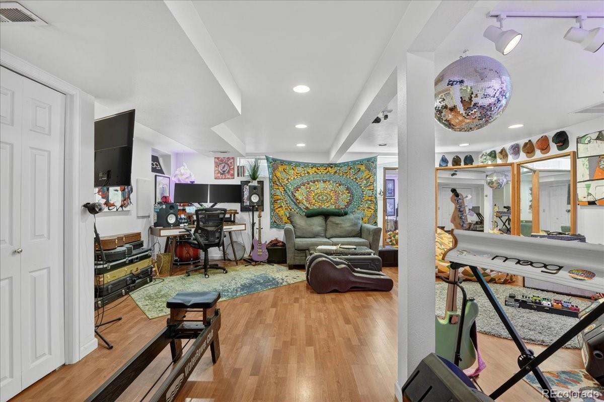 MLS Image #26 for 57  yank way,lakewood, Colorado