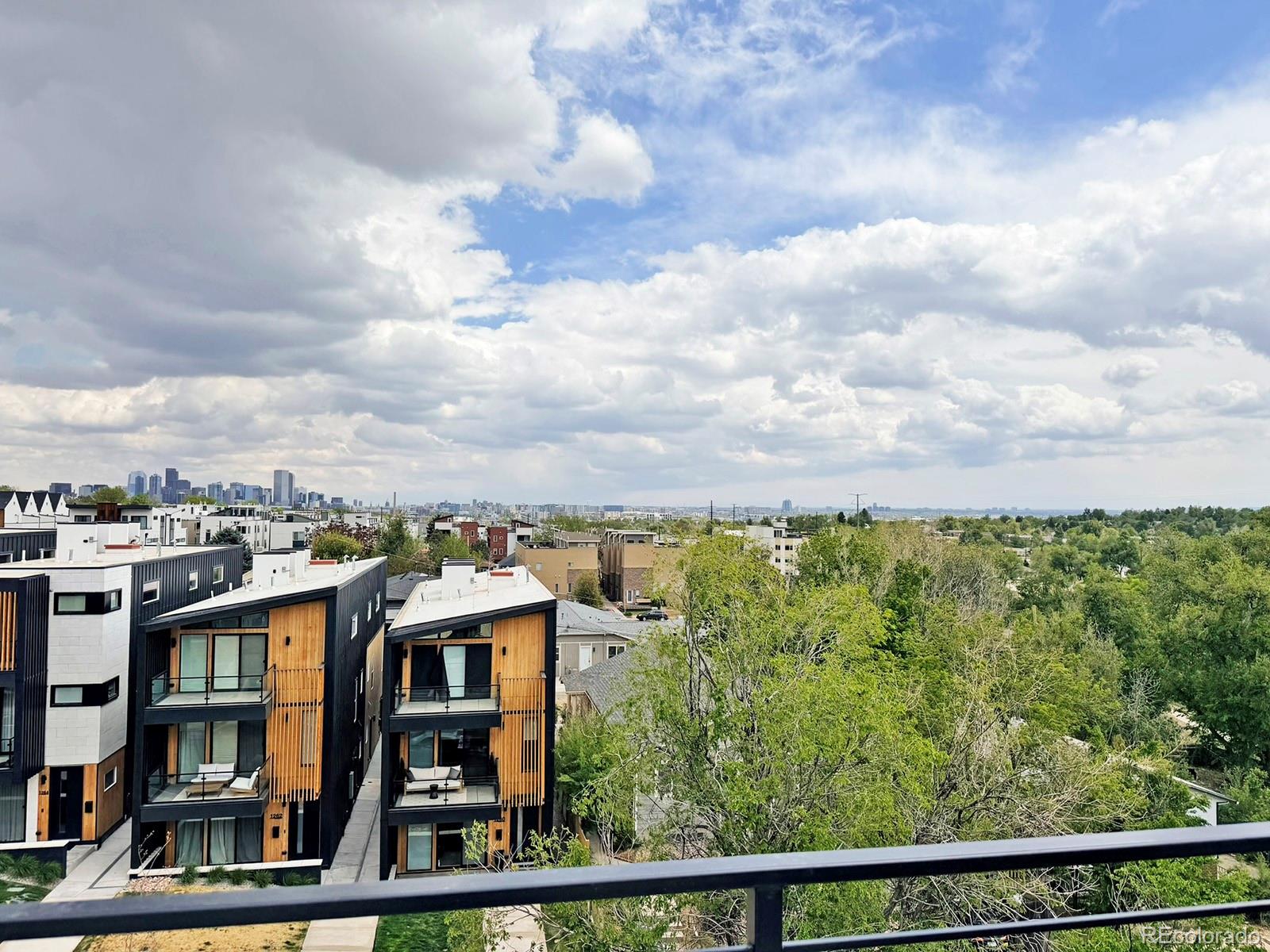 MLS Image #14 for 1259 n stuart street,denver, Colorado