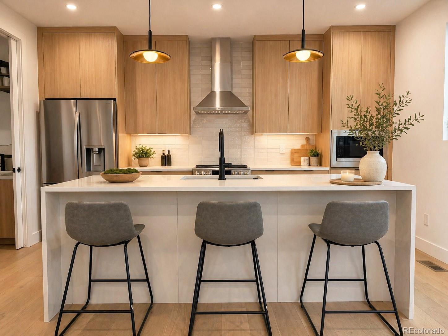 MLS Image #2 for 1259 n stuart street,denver, Colorado