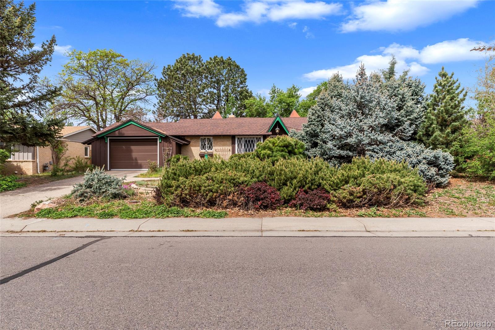 MLS Image #1 for 835  hoyt street,lakewood, Colorado