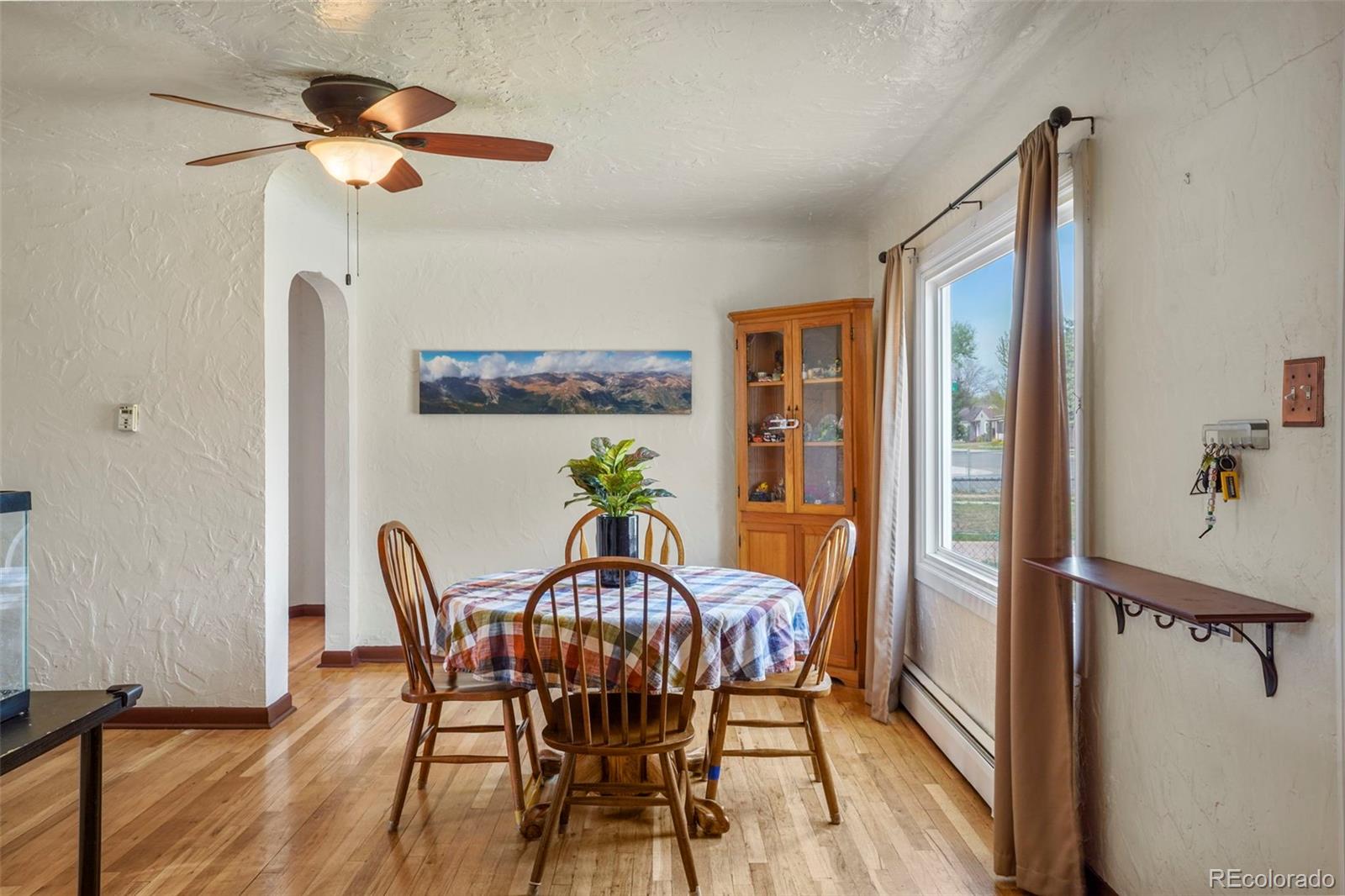 MLS Image #3 for 4409 s pearl street,englewood, Colorado