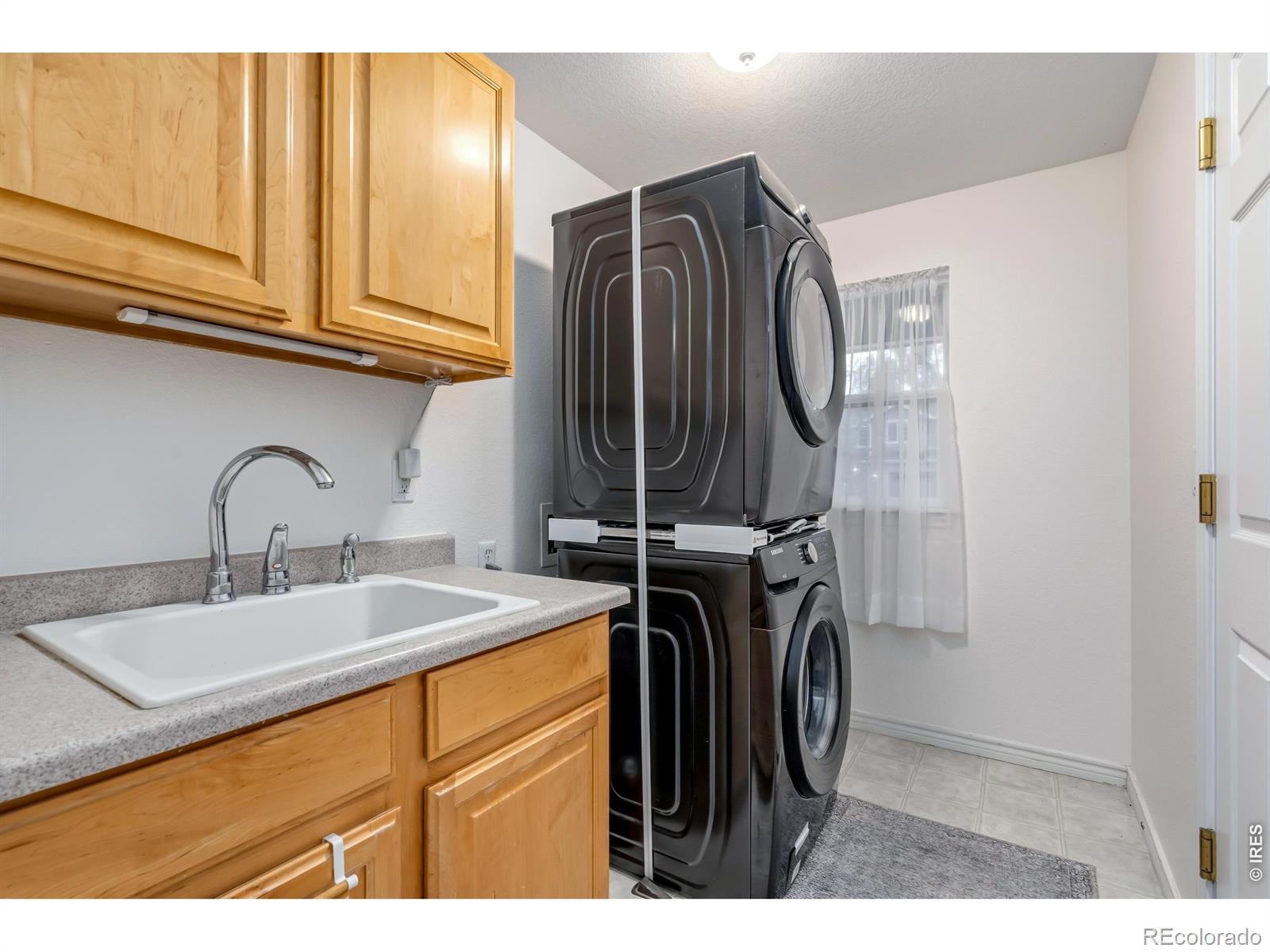 MLS Image #12 for 632  agate court,fort collins, Colorado