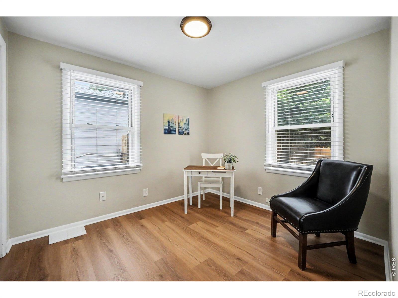 MLS Image #12 for 928  sheridan boulevard,denver, Colorado