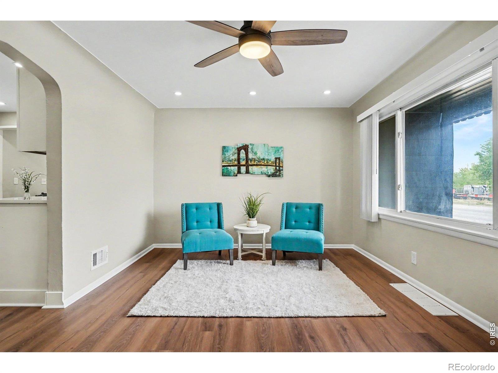 MLS Image #4 for 928  sheridan boulevard,denver, Colorado