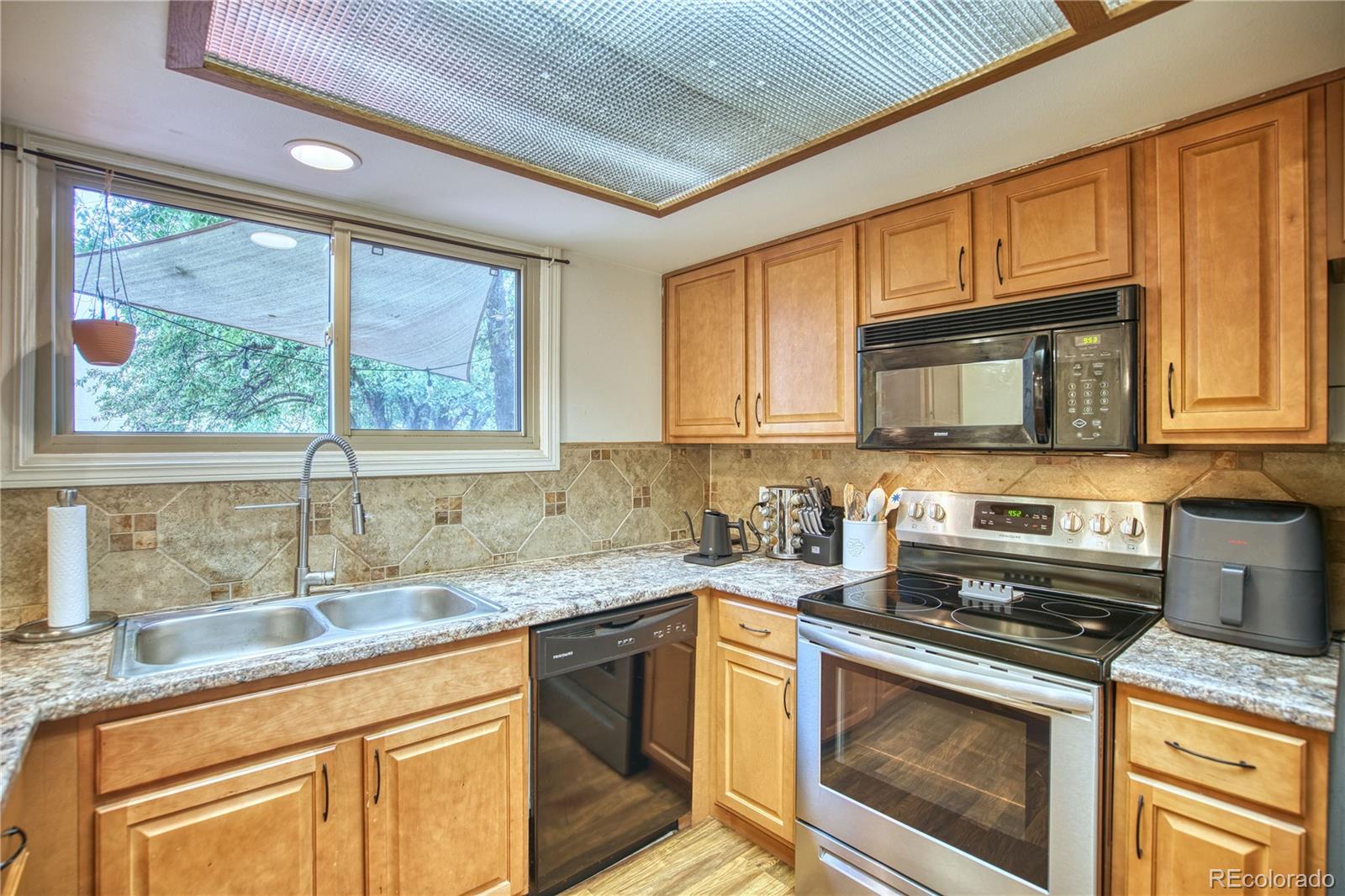 MLS Image #10 for 311  wadsworth court,longmont, Colorado