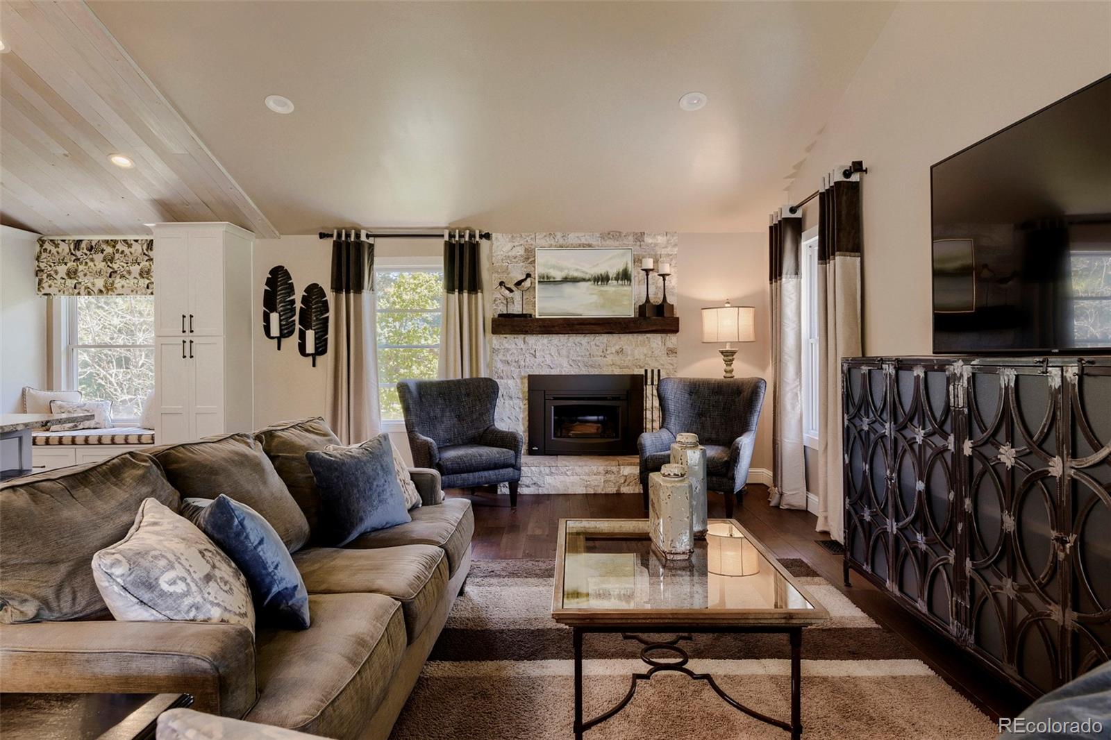 MLS Image #12 for 5842 s sheridan boulevard,littleton, Colorado
