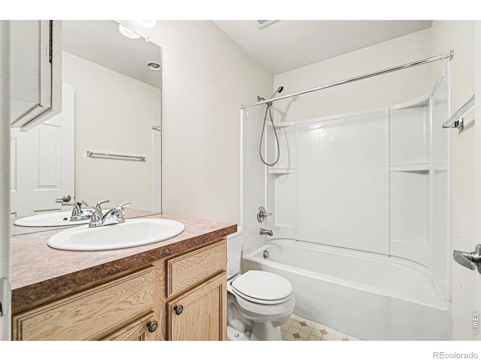 MLS Image #12 for 223  cardinal way,longmont, Colorado