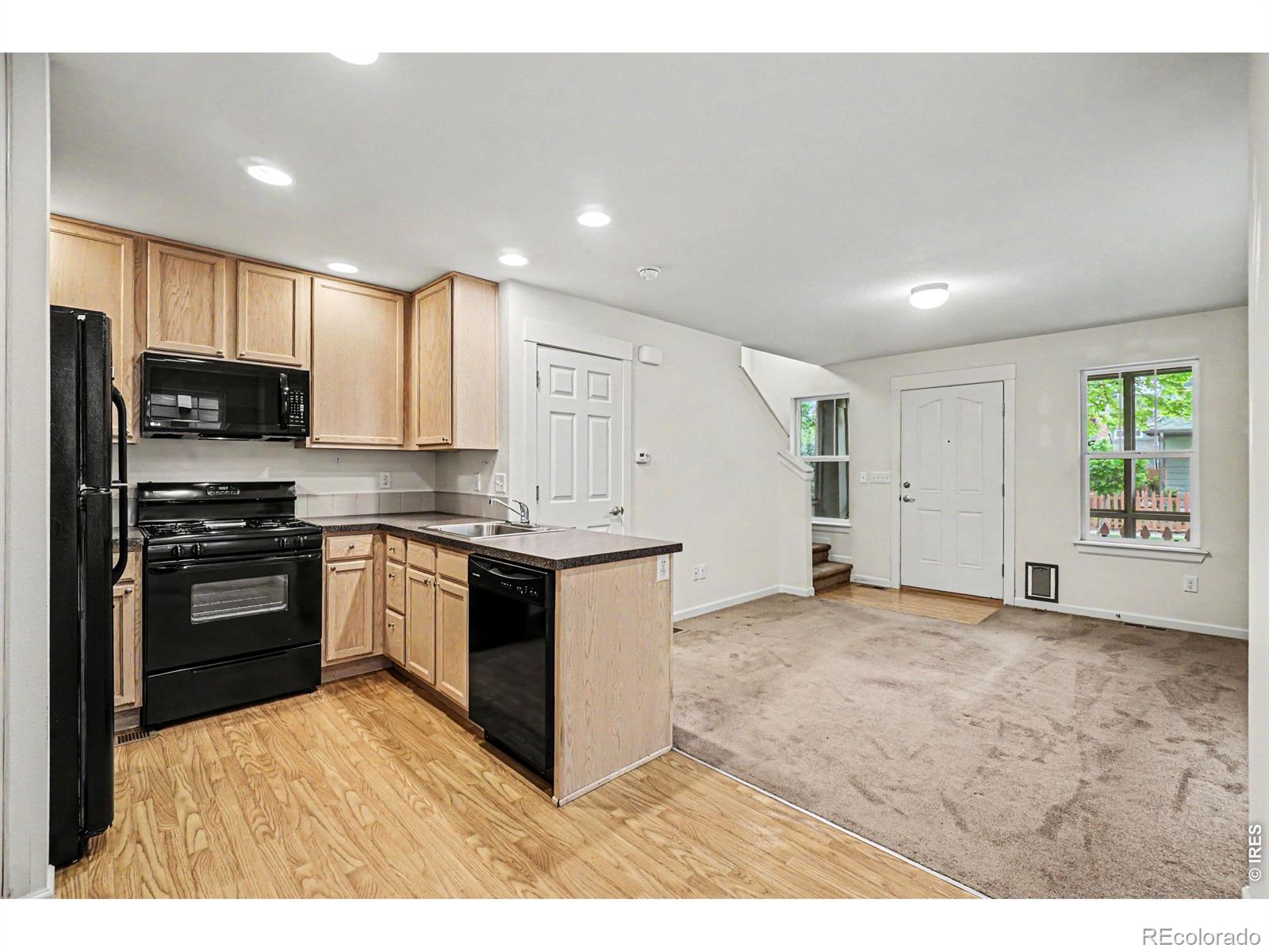 MLS Image #5 for 223  cardinal way,longmont, Colorado