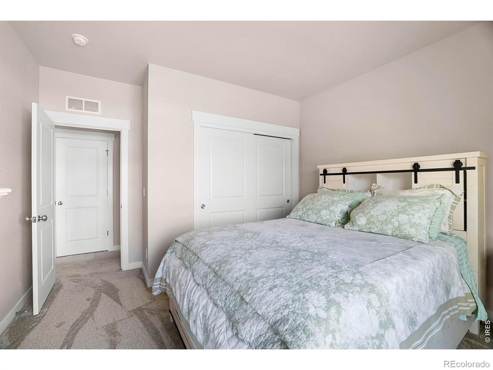 MLS Image #14 for 4139 s park drive,loveland, Colorado