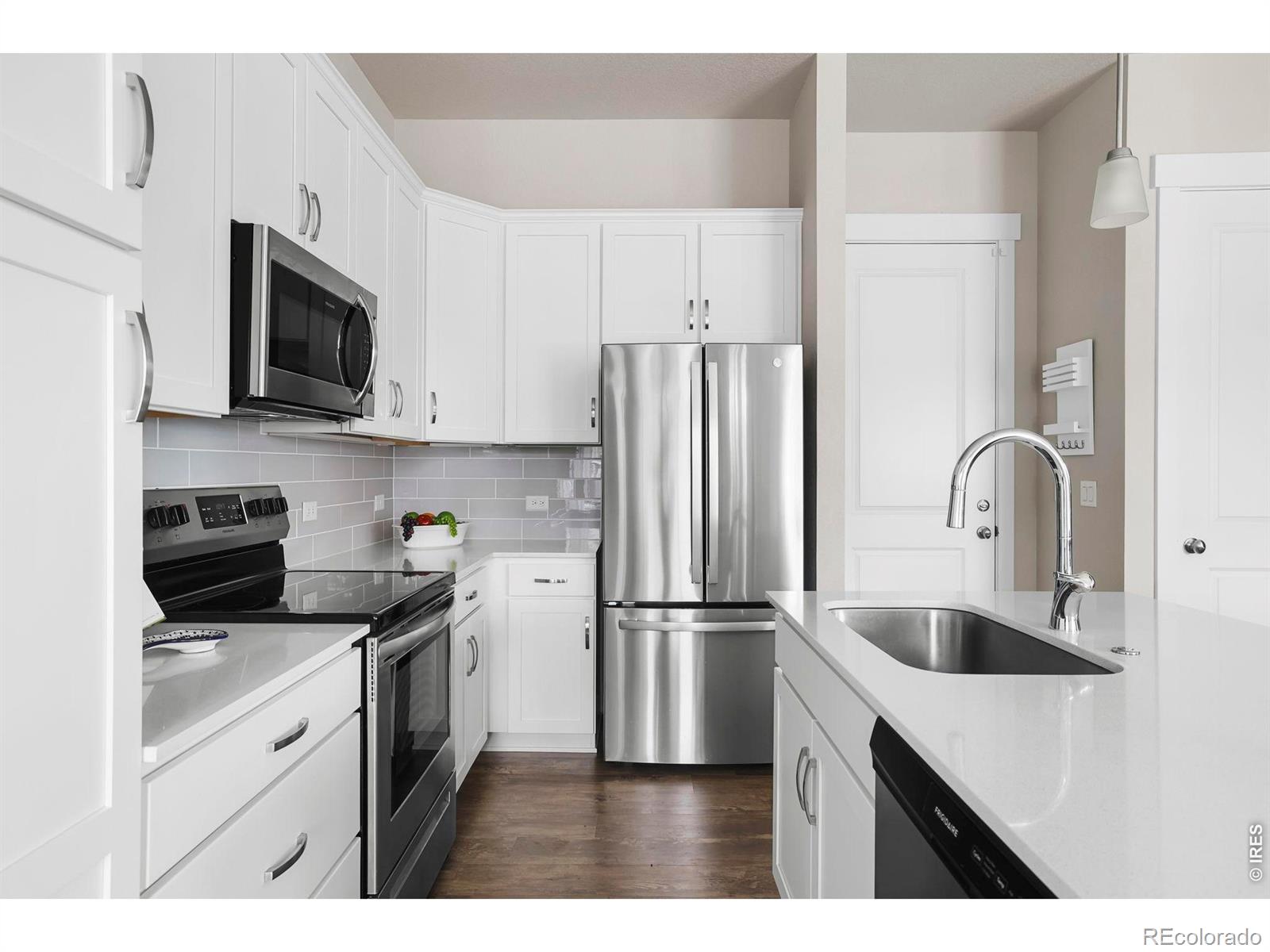 MLS Image #3 for 4139 s park drive,loveland, Colorado