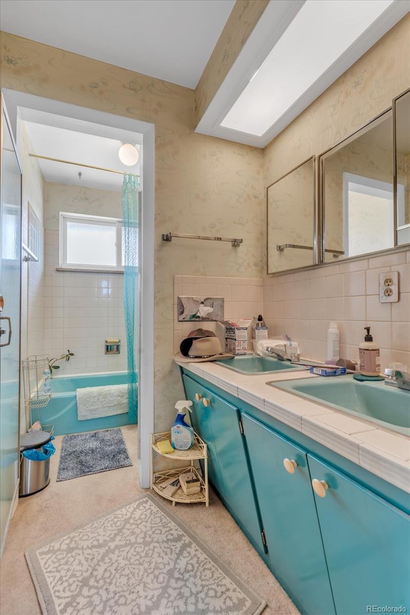 MLS Image #17 for 3220 s fulton court,denver, Colorado